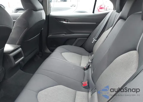 2022 Toyota Camry Le из США, поврежденный, VIN 4T1C11AK2NU652064